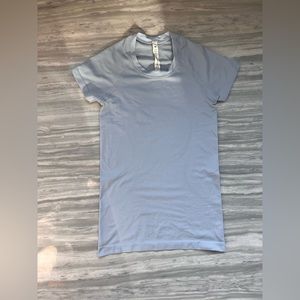 Blue Lulu lemon workout top size 4